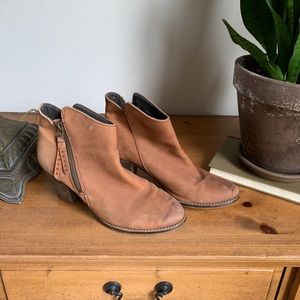 Steve Madden Ankle Boots